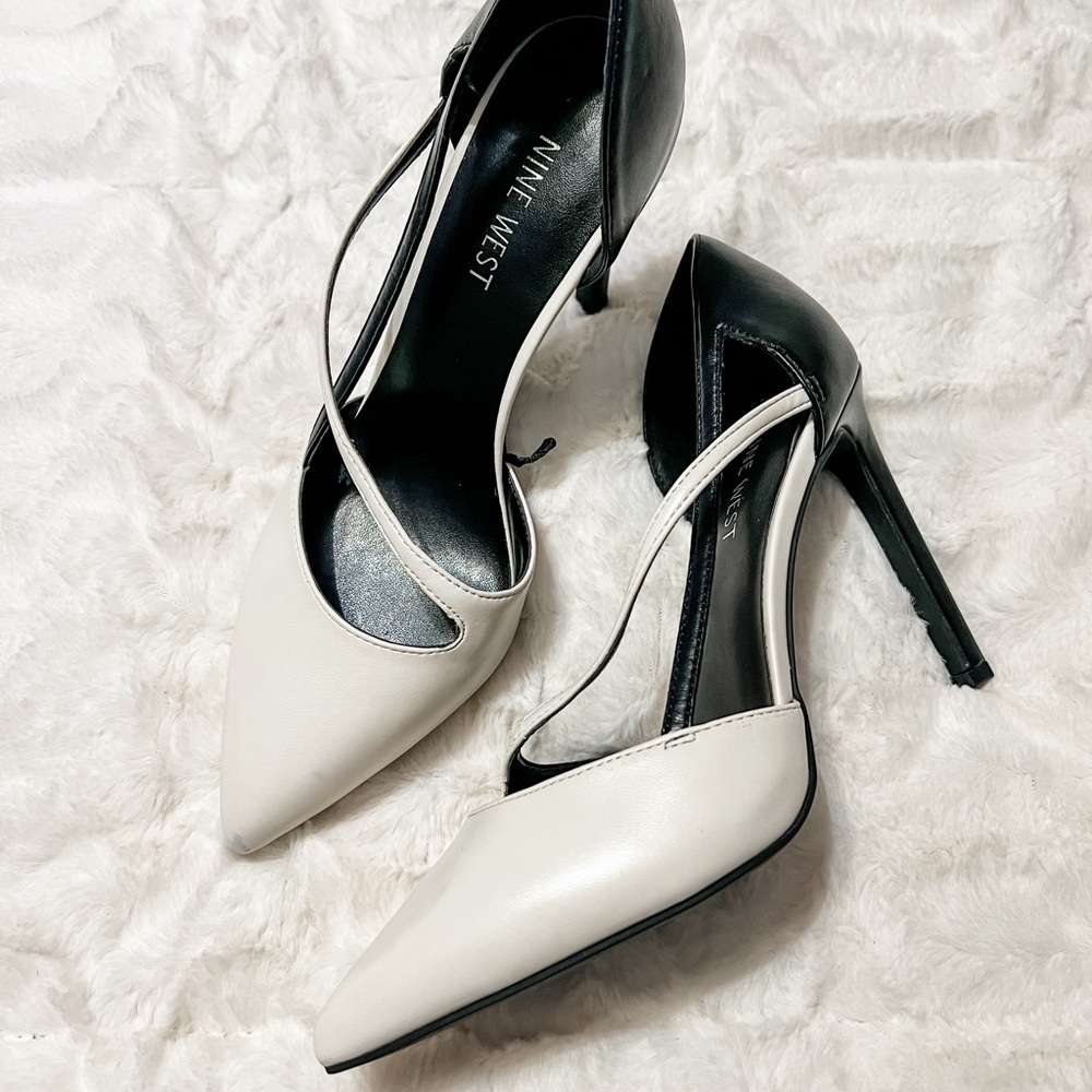 Nine West - Sexy Pointed Stiletto - Size 7
